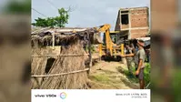 : वॉटरवेज बांध की सरकारी जमीन से अतिक्रमण हटाया गया, प्रशासन ने चलाया विशेष अभियान