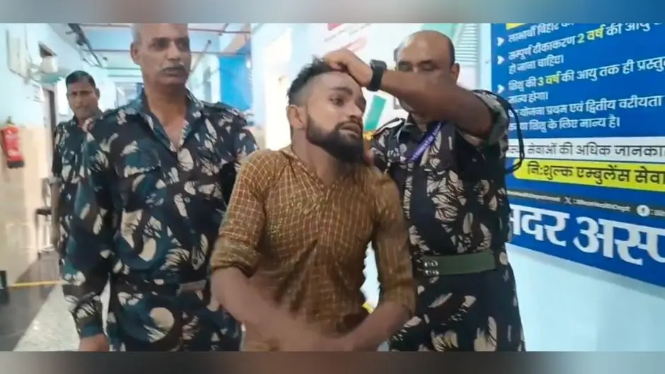 पकड़े गए चोरो का फोटो | Prabhat Khabar Network पकड़े गए चोरो का फोटो | Prabhat Khabar Network