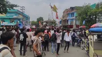 वैशाली: लालगंज में छात्रों का प्रदर्शन, शिक्षा मंत्री के इस्तीफे की मांग को लेकर सड़क जाम