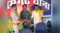 कैमूर:  रामगढ़ में पुलिस की तत्परता, लापता युवक को सकुशल ढूंढकर परिवार को सौंपा, इलाके में सराहना