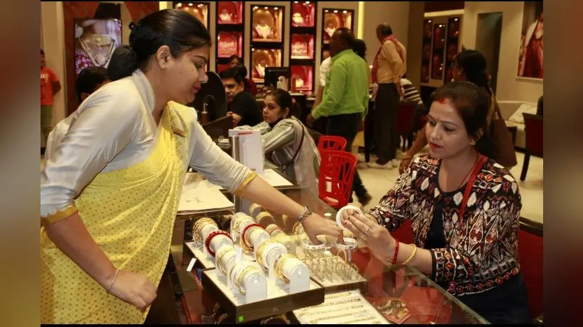 आभूषण की दुकान | Prabhat Khabar Network आभूषण की दुकान | Prabhat Khabar Network