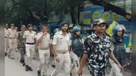 सारण में बिहार बंद को लेकर प्रशासन अलर्ट, चौक-चौराहों पर भारी पुलिस बल तैनात, जानें ताजा हालात?