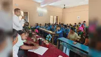मधुबनी: जितवारपुर विद्यालय में सुरक्षित शनिवार और अभिभावक-शिक्षक संगोष्ठी का आयोजन