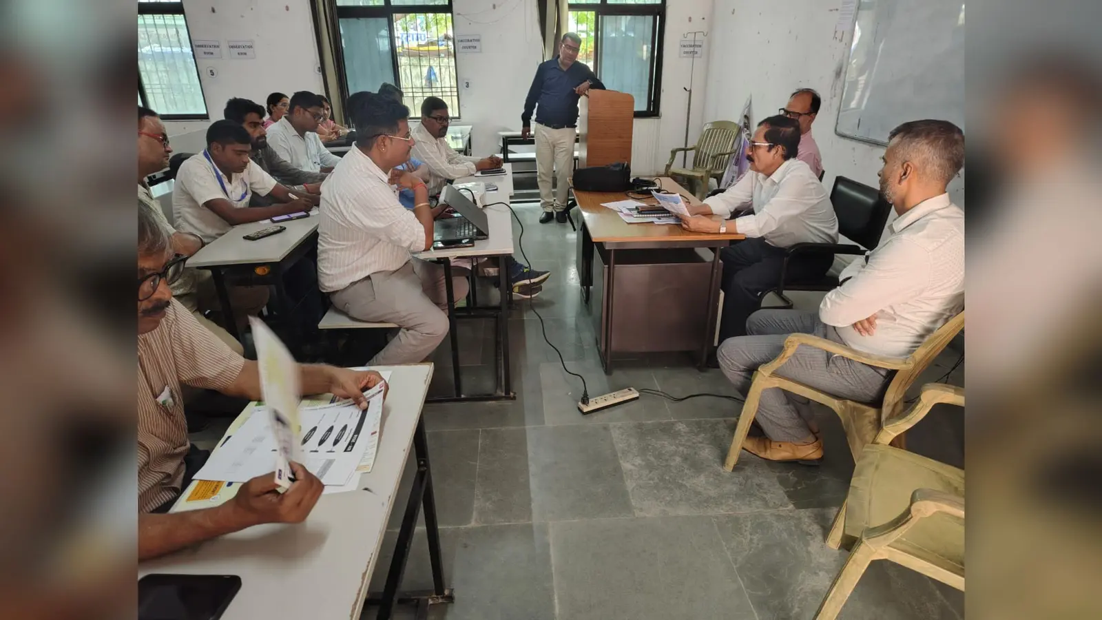 नियमित टीकाकरण के प्रशिक्षकों को दी जा रही ट्रेनिंग | Prabhat Khabar Network नियमित टीकाकरण के प्रशिक्षकों को दी जा रही ट्रेनिंग | Prabhat Khabar Network