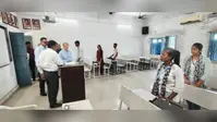 गया कॉलेज पहुंचे मगध विश्वविद्यालय के वीसी, बंद विभागों और कम उपस्थिति पर जताई नाराजगी