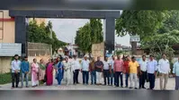 Pusa News: विशिष्ट विश्वविद्यालय विधेयक 2026 के विरोध में उमा पांडेय कॉलेज के शिक्षकों ने बांधी काली पट्टी