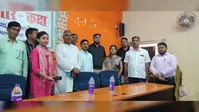 टिकारी में सरकार के 100 दिन पूरे होने पर कार्यक्रम, विकास योजनाओं पर हुई चर्चा
