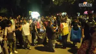 रात 11 बजे भी जश्न, फिर हाथों में झाड़ू, Gen-Z ने दिया जिम्मेदारी का संदेश