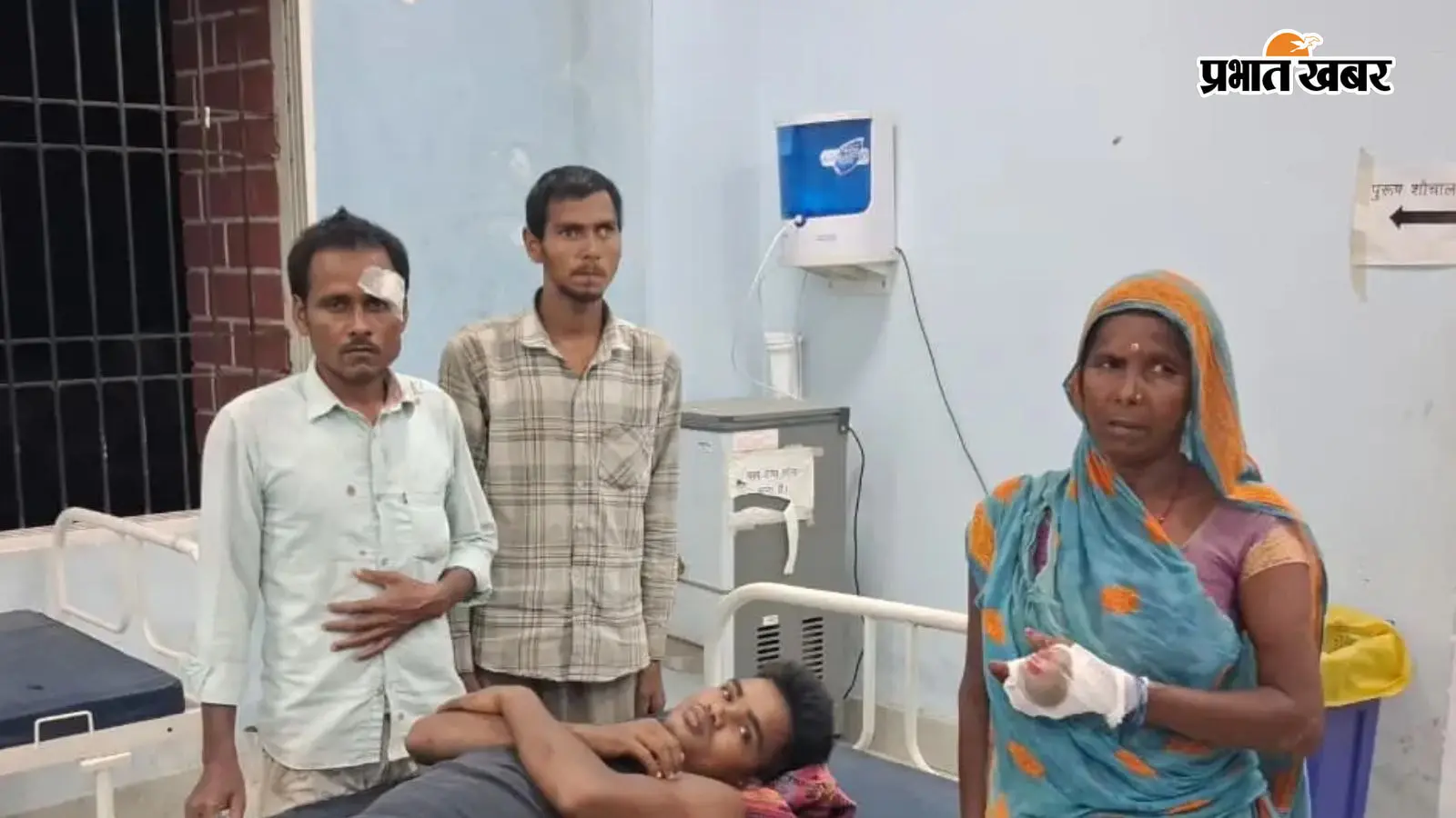 सदर अस्पताल में इलाजरत घायल लोग सदर अस्पताल में इलाजरत घायल लोग
