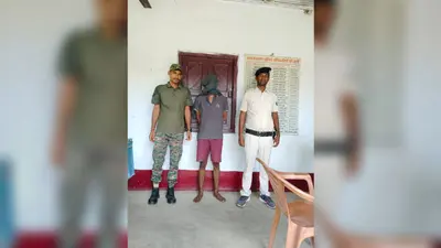 जमालपुर में 108 बोतल विदेशी शराब के साथ तस्कर गिरफ्तार, घर में बना रखा था अवैध स्टॉक