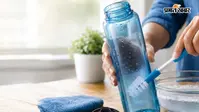 पानी की बोतल से आती है स्मेल? इन आसान तरीकों से मिनटों में करें दूर