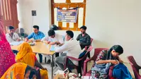 वार्ड 33 में निःशुल्क चिकित्सा शिविर, 300 लोगों ने कराई जांच और ली मुफ्त दवा