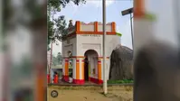 बेगूसराय: अतिक्रमण और गंदगी से जूझ रहा ऐतिहासिक सीतामढ़ी धाम, श्रद्धालुओं ने उठाई निर्माण की मांग