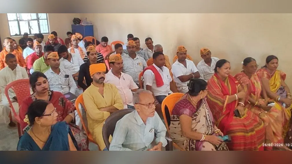 बारो सभा में शामिल लोग | Prabhat Khabar Network बारो सभा में शामिल लोग | Prabhat Khabar Network