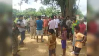 मंदिर में तोड़फोड़ के बाद लोगों में आक्रोश