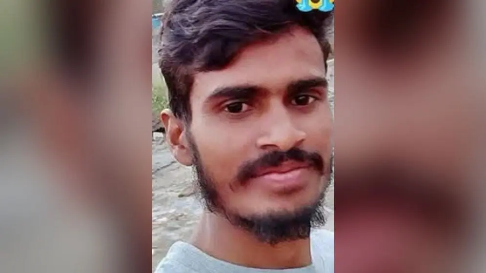 फोटो कैप्शन 26 बरकट्ठा 3 में - मृतक हीरालाल रविदास की फाइल तस्वीर. | Prabhat Khabar Network फोटो कैप्शन 26 बरकट्ठा 3 में - मृतक हीरालाल रविदास की फाइल तस्वीर. | Prabhat Khabar Network