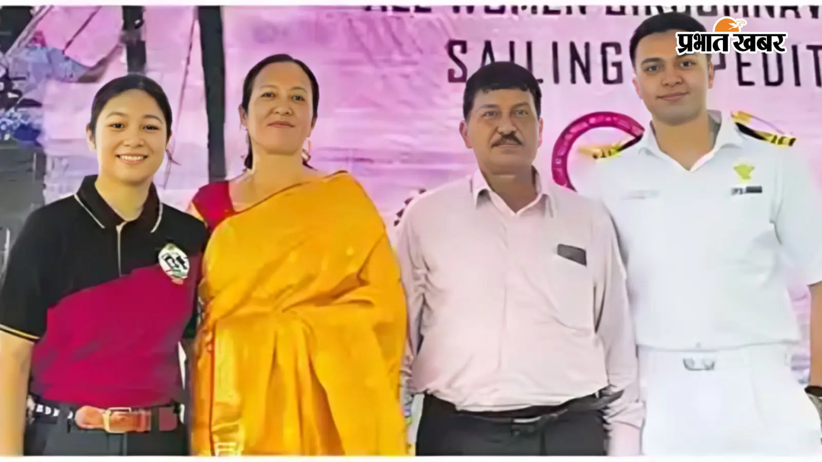 भागलपुर के भीखनपुर निवासी राजेंद्र प्रसाद सिंह व मित्रा कुमारी की बहू प्रियंका गोसाई और बेटे ऋषब राज भागलपुर के भीखनपुर निवासी राजेंद्र प्रसाद सिंह व मित्रा कुमारी की बहू प्रियंका गोसाई और बेटे ऋषब राज