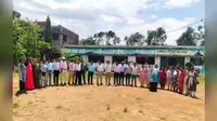 गुमला में शिक्षकों ने जलायी सरकारी आदेश की प्रति