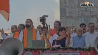 बांकीपुर विस में नितिन नवीन का रोड शो, फूलों की बारिश के बीच भाजपा प्रत्याशी के लिए मांगा समर्थन