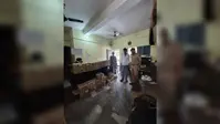 गया जी : बांकेबाजार में शराब माफियाओं पर पुलिस का शिकंजा, 330 लीटर शराब के साथ चार धंधेबाज गिरफ्तार