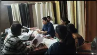 कैमूर: भगवानपुर अंचल कार्यालय पहुंचीं DSLR, लंबित मामलों पर जताई नाराजगी; अधिकारियों को दिया त्वरित निष्पादन का निर्देश