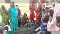 डोभा से युवक का शव मिलने से सनसनी, हत्या की आशंका