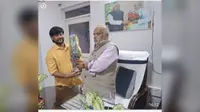रहिकपुर ठिलामोहन के मुखिया प्रतिनिधि रंटू मंडल ने मंत्री श्रवण कुमार से की मुलाकात