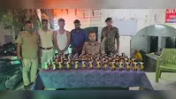 बंजरिया: झखिया चौक पर पुलिस की बड़ी कार्रवाई, अंग्रेजी शराब की खेप के साथ दो नामी शराब माफिया गिरफ्तार