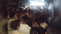 आरा-बक्सर हाइवे-922 पर हादसे में युवक कि मौत, आक्रोशित लोगों ने सड़क जाम कर टायर जलाए