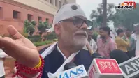 Video : सिर पर बैंडेज बांधकर संसद पहुंचे पूर्णिया सांसद पप्पू यादव