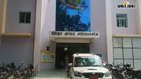 गोपालगंज के सरकारी स्कूल में बच्चों से लगवाया झाड़ू, वीडियो वायरल होते ही हेडमास्टर पर गिरी गाज