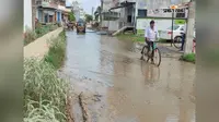 रक्सौल के केसीटीसी कॉलेज के पास जलजमाव से बढ़ी परेशानी, छात्र बोले- रोज जोखिम उठाकर जाना पड़ रहा