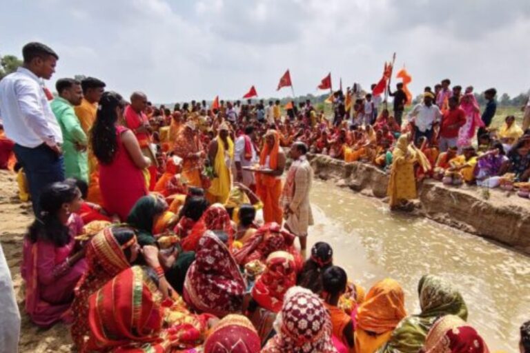 गया जी : डोभी के अमारुत गांव में प्राण प्रतिष्ठा महायज्ञ शुरू, जलभरी यात्रा में उमड़ी श्रद्धालुओं की भीड़