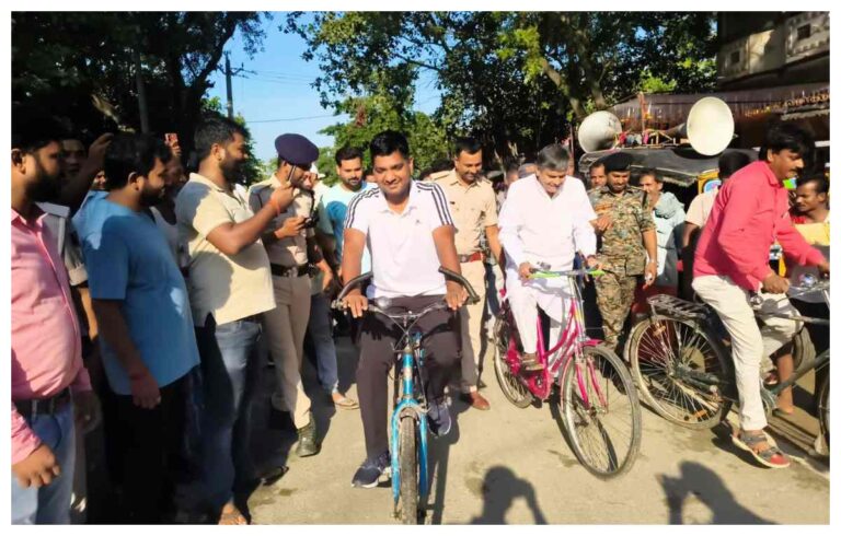नरकटियागंज में ‘संडे ऑन साइकिल’ का उत्साह, एसडीएम-विधायक ने बढ़ाया बेटियों का हौसला