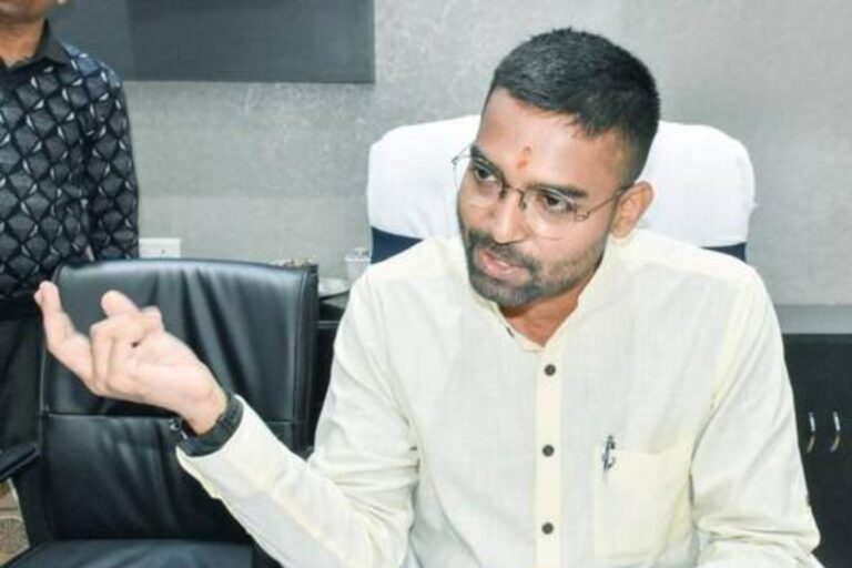 क्या इस बार बदल जाएंगी पंचायत की सीटें? मंत्री दीपक प्रकाश ने दिया अपडेट