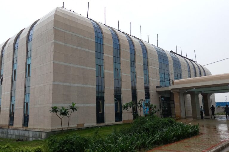 देवघर AIIMS में ECHS सेवा को हरी झंडी, झारखंड-बिहार के हजारों पूर्व सैनिकों को अब नहीं जाना होगा दिल्ली-रांची