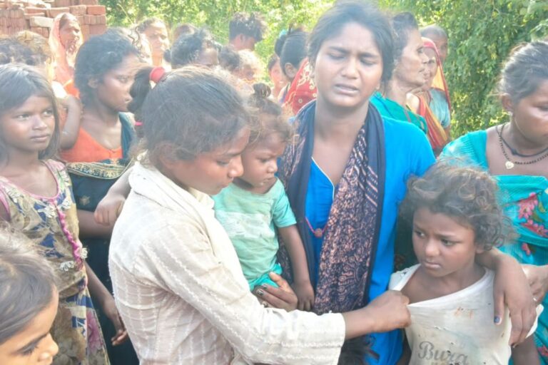 गया जी में वाहन की चपेट में आने से युवक की मौत, गुस्साए लोगों ने जीटी रोड किया जाम