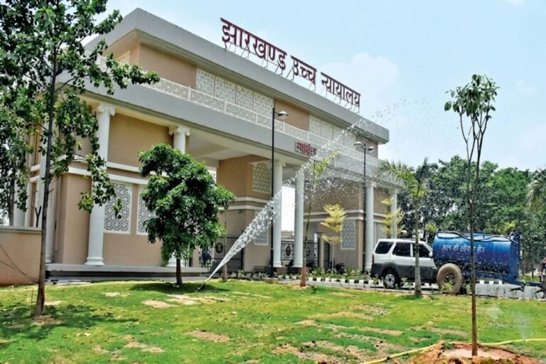 हजारीबाग जमीन विवाद: SDO के फैसले पर हाईकोर्ट का ब्रेक, 118 रैयतों को बड़ी राहत