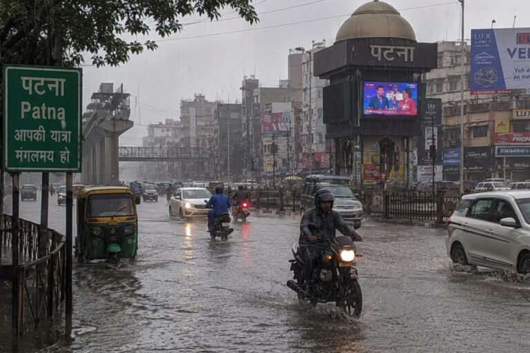 अगले 24 घंटे में बदल जाएगा पटना का मौसम, गरज-चमक के साथ होगी झमाझम बारिश, IMD का अलर्ट जारी