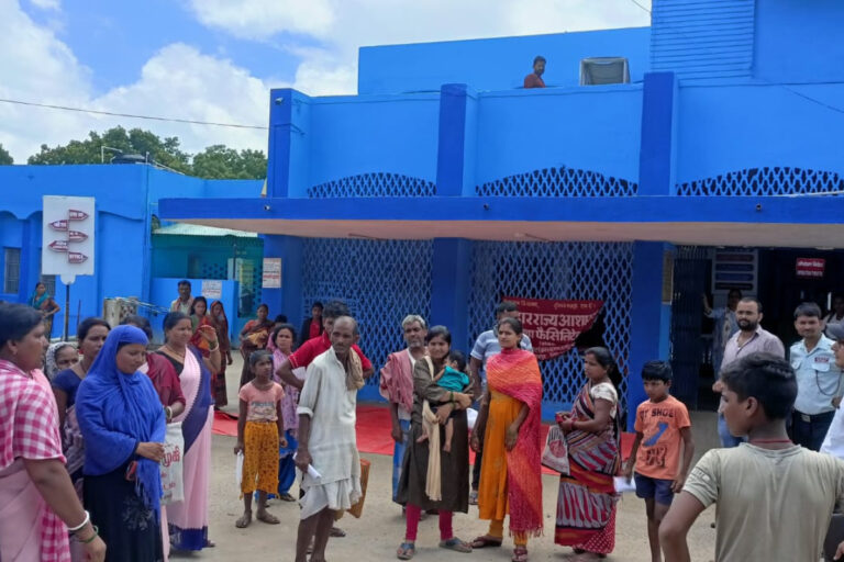 अमरपुर में सर्पदंश से 45 वर्षीय युवक की हालत गंभीर, प्राथमिक उपचार के बाद बांका रेफर