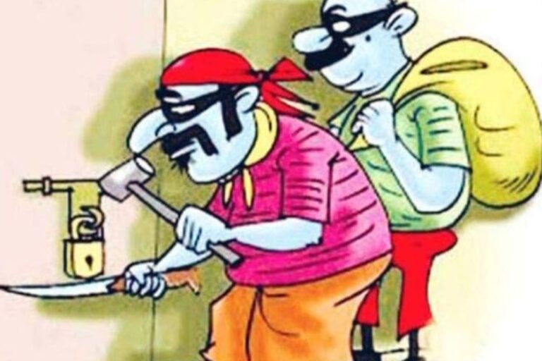 सीवान: बक्शे का ताला तोड़ 14 लाख रुपये के जेवर की चोरी, सात पर प्राथमिकी दर्ज