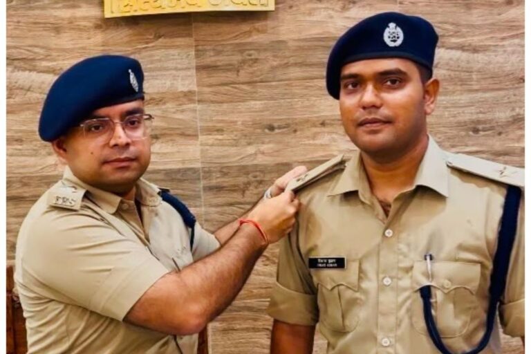 पूर्णिया में पाइपिंग समारोह: सार्जन से बने सार्जन मेजर, एसएसपी ने लगाए स्टार