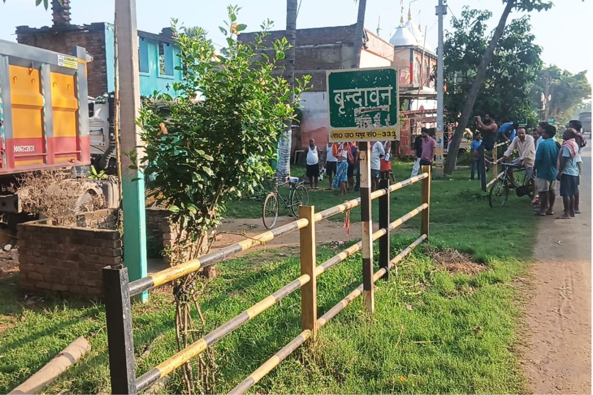 मुंगेर में रफ्तार का कहर: पेड़ और बाउंड्री तोड़ते हुए घर में घुसा बालू लदा हाइवा, बाल-बाल बचा परिवार 3 Untitled Design 5 3