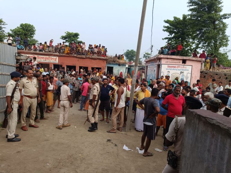 शादी से आठ दिन पहले छोटे भाई की गोली मारकर की हत्या, फिर खुद को गोली से उड़ाया