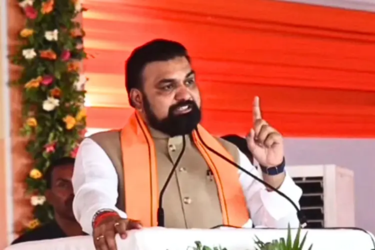 सोशल मीडिया पर मुख्यमंत्री को धमकी देने वाला वीडियो वायरल, साइबर थाने में केस दर्ज