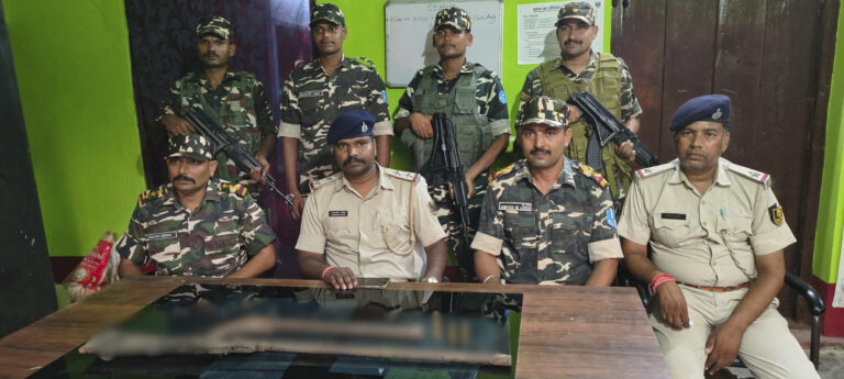 लक्ष्मण पहाड़ में एसएसबी-पुलिस का बड़ा ऑपरेशन, दो हथियार व कारतूस बरामद