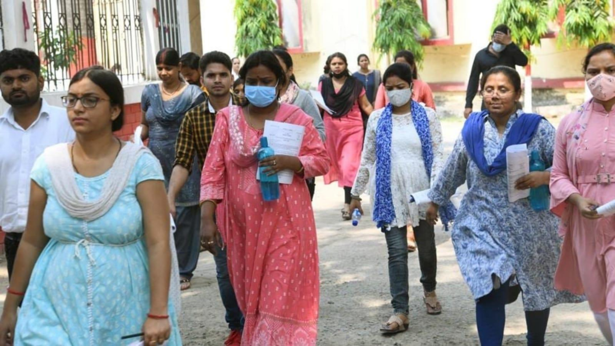 गोपालगंज के 17 केंद्रों पर 9,028 अभ्यर्थी देंगे 72वीं संयुक्त प्रारंभिक परीक्षा, जानें प्रशासन की पूरी तैयारी 3 Image 114