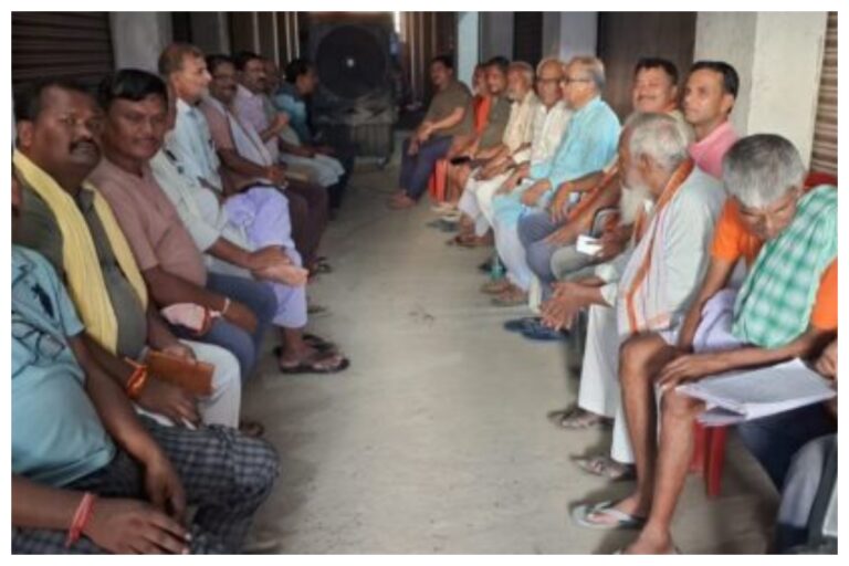 ‘सैटेलाइट सीतापुरम’ प्रोजेक्ट के विरोध में आंदोलन तेज, किसान महापंचायत का ऐलान