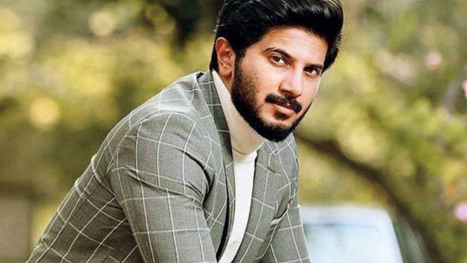 'सेकंड शो' नहीं, इस कल्ट फिल्म से होने वाला था Dulquer Salmaan का एक्टिंग डेब्यू; निर्देशक ने खोला 17 साल पुराना राज 'सेकंड शो' नहीं, इस कल्ट फिल्म से होने वाला था Dulquer Salmaan का एक्टिंग डेब्यू; निर्देशक ने खोला 17 साल पुराना राज