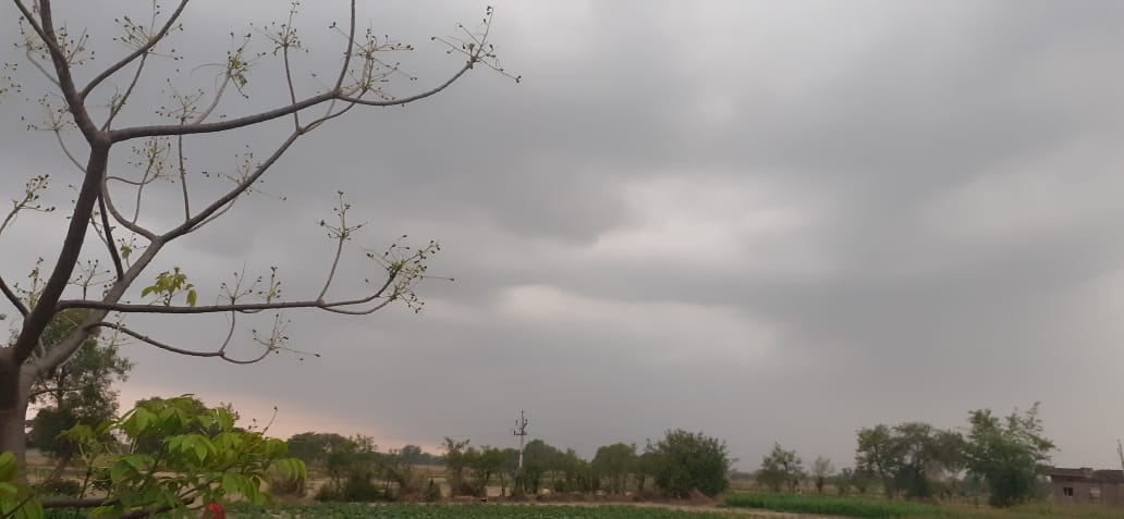 Weather Update : झारखंड- बिहार समेत देश के कई हिस्सों में तेज बारिश के आसार